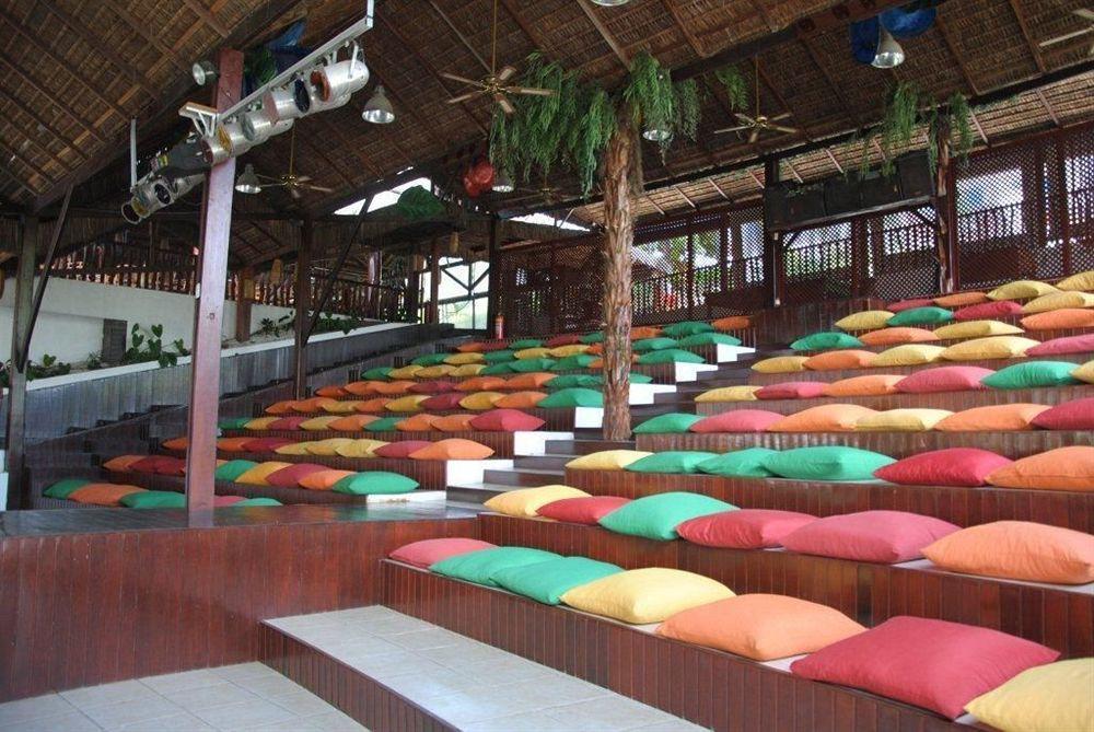 Hotel D 4*